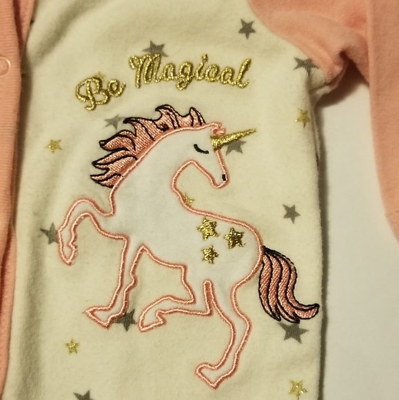 Baby Girl's Sleepers (2) Size 3-6 Months - Picture 3 of 16